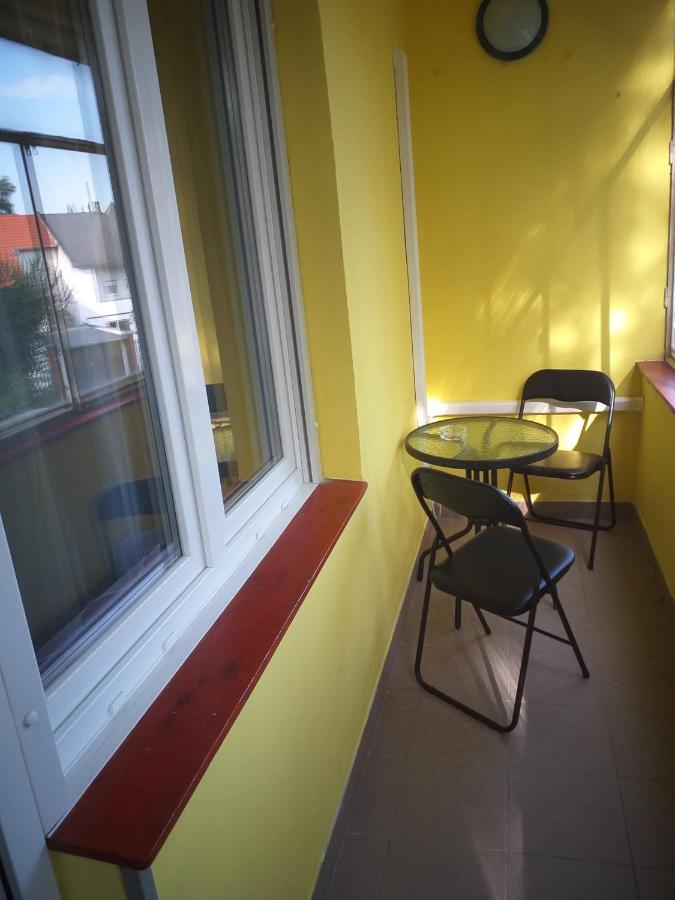 Dia Apartman Печ Экстерьер фото